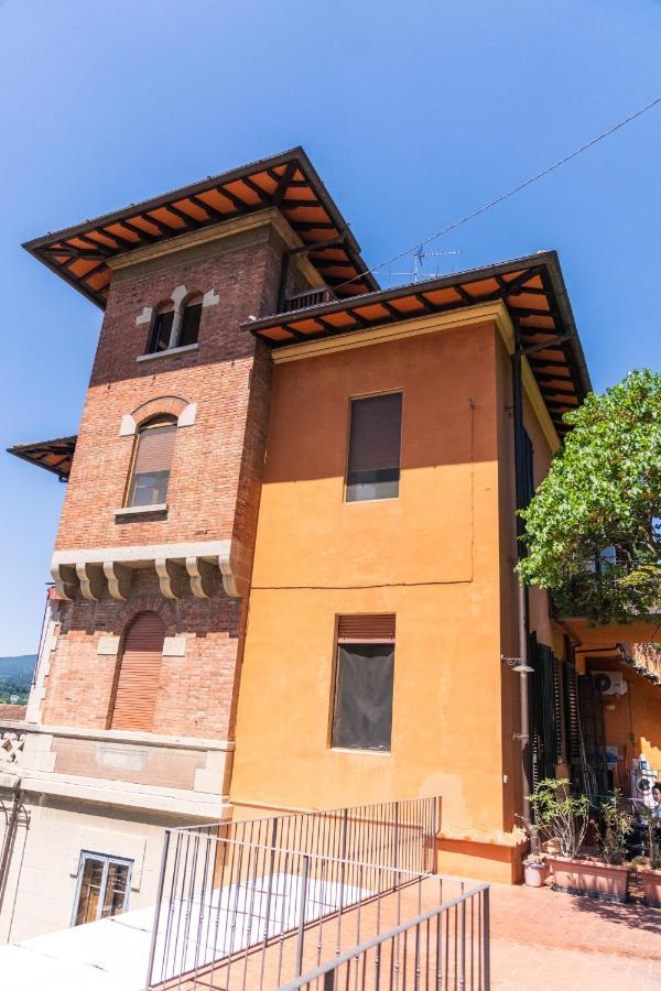 Attico In Villa Storica - Dolcevita Holiday Флоренція Екстер'єр фото